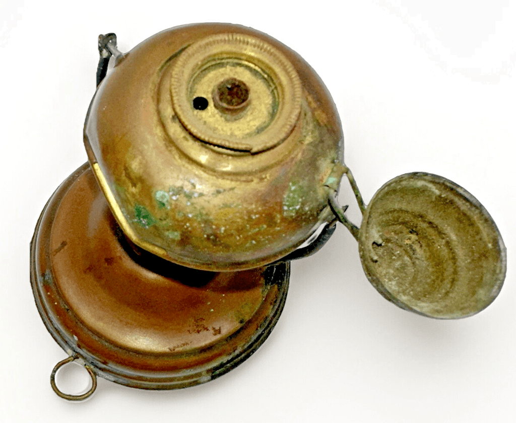 Miniature Brass Gimbal Whale Oil Hand Lamp w/ Burner Finger Loop Hanger Antique - AntiquesEtceteraMiniature Brass Gimbal Whale Oil Hand Lamp w/ Burner Finger Loop Hanger AntiqueAntiqueAntiquesEtcetera