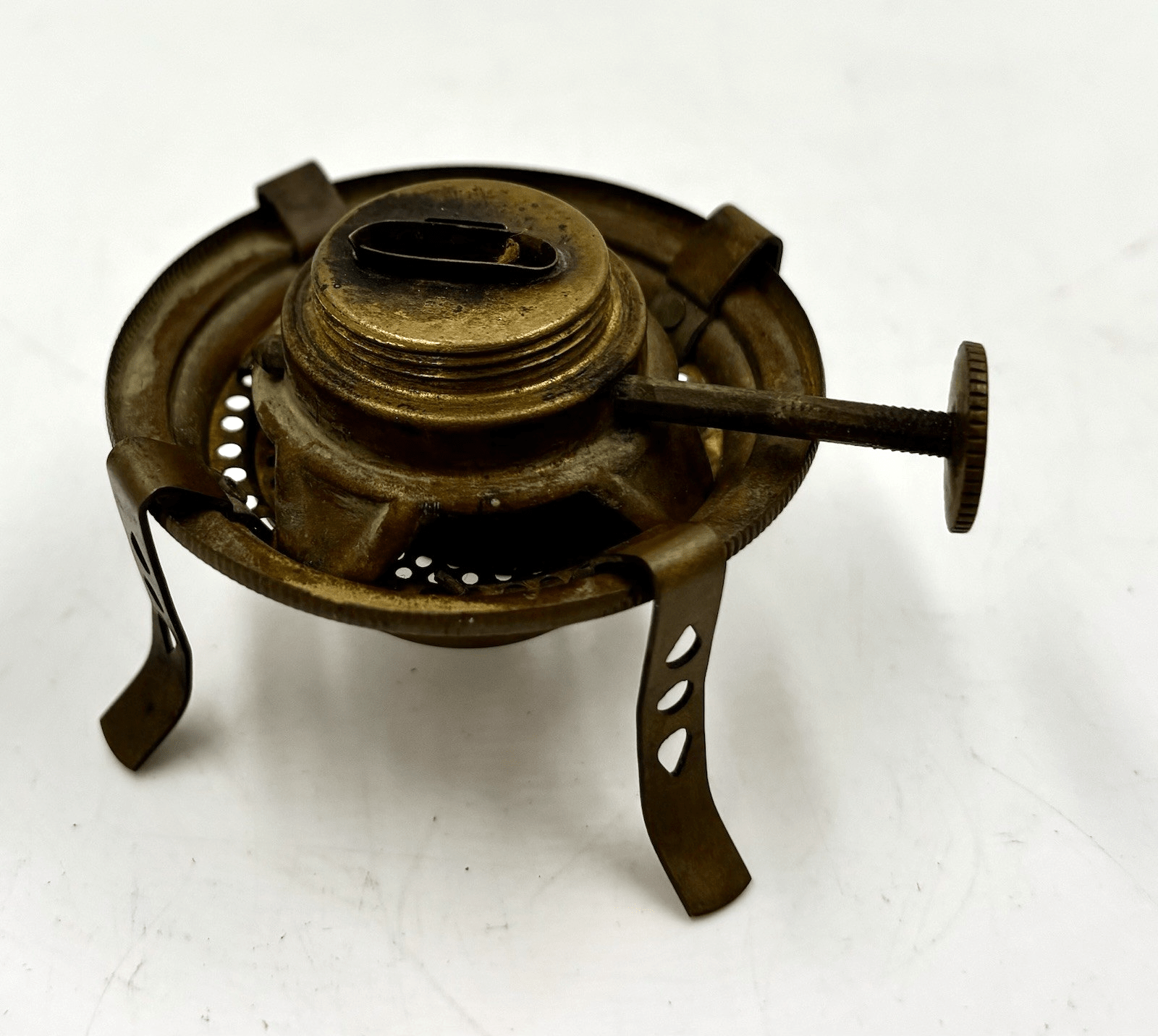 No. 0 Kerosene Oil Lamp Burner with Wick and Glass Pie Crust Top Chimney - AntiquesEtceteraNo. 0 Kerosene Oil Lamp Burner with Wick and Glass Pie Crust Top ChimneyAntiquesEtceteraAntiquesEtcetera