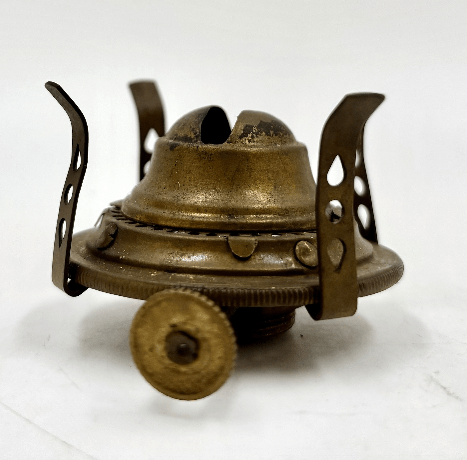 No. 0 Kerosene Oil Lamp Burner with Wick and Glass Pie Crust Top Chimney - AntiquesEtceteraNo. 0 Kerosene Oil Lamp Burner with Wick and Glass Pie Crust Top ChimneyAntiquesEtceteraAntiquesEtcetera