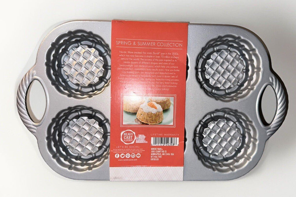 Nordic Ware Shortcake Baskets Pan 6 Cake Holes High - Quality Heavy Cast Aluminum - AntiquesEtceteraNordic Ware Shortcake Baskets Pan 6 Cake Holes High - Quality Heavy Cast AluminumNordic WareAntiquesEtcetera