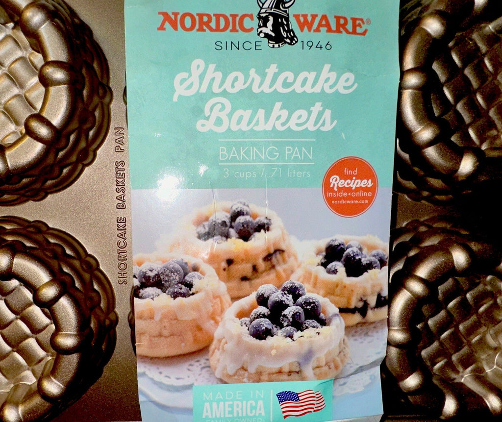 Nordic Ware Shortcake Baskets Pan 6 Cake Holes High - Quality Heavy Cast Aluminum - AntiquesEtceteraNordic Ware Shortcake Baskets Pan 6 Cake Holes High - Quality Heavy Cast AluminumNordic WareAntiquesEtcetera