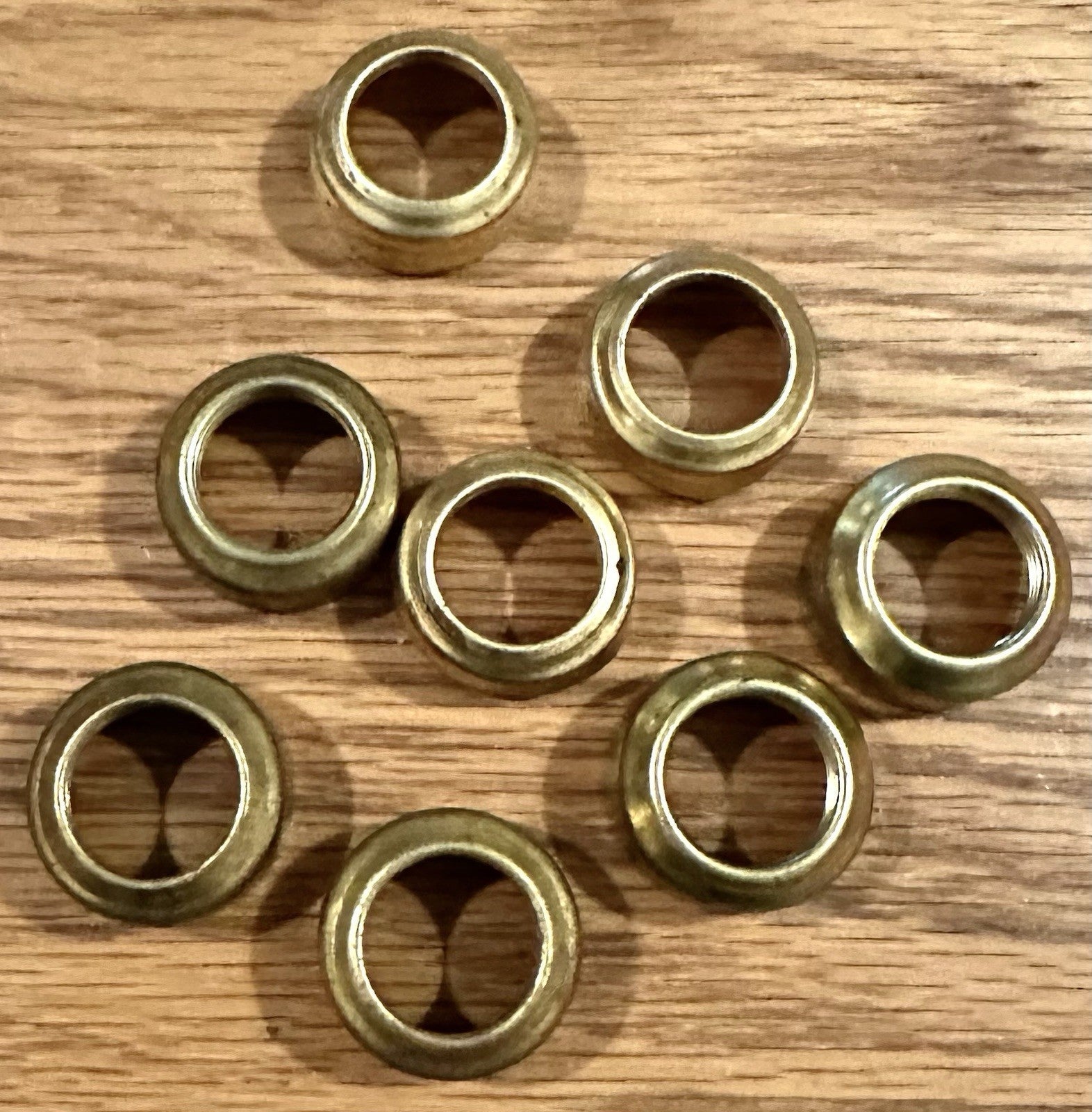 Nutmeg Acorn Brass Collar 5/8" Thread For Kerosene Oil Lamp Restoration - AntiquesEtceteraNutmeg Acorn Brass Collar 5/8" Thread For Kerosene Oil Lamp RestorationAcornAntiquesEtcetera