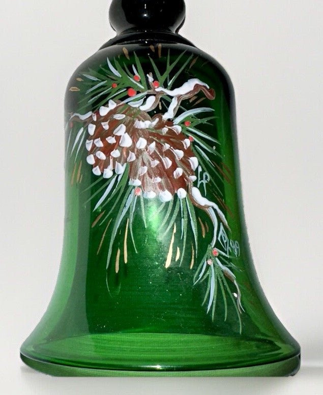 Pairpoint Bryden Hand Painted Christmas Bell Enamel Signed "P" '89 Emerald Green - AntiquesEtceteraPairpoint Bryden Hand Painted Christmas Bell Enamel Signed "P" '89 Emerald GreenPairpointAntiquesEtcetera