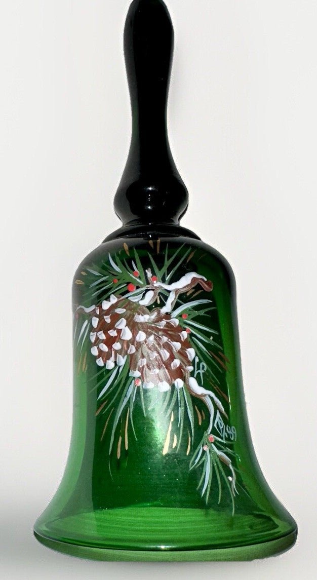 Pairpoint Bryden Hand Painted Christmas Bell Enamel Signed "P" '89 Emerald Green - AntiquesEtceteraPairpoint Bryden Hand Painted Christmas Bell Enamel Signed "P" '89 Emerald GreenPairpointAntiquesEtcetera