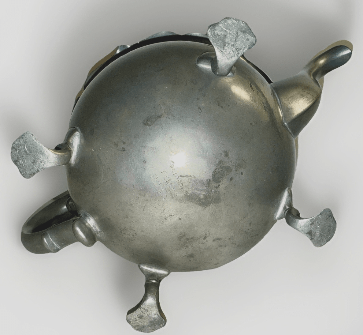 Pairpoint Pewter Footed Teapot Mod. P333 Bulbous Body Hinged Dome Lid 4 Paw Feet - AntiquesEtceteraPairpoint Pewter Footed Teapot Mod. P333 Bulbous Body Hinged Dome Lid 4 Paw FeetPairpointAntiquesEtcetera