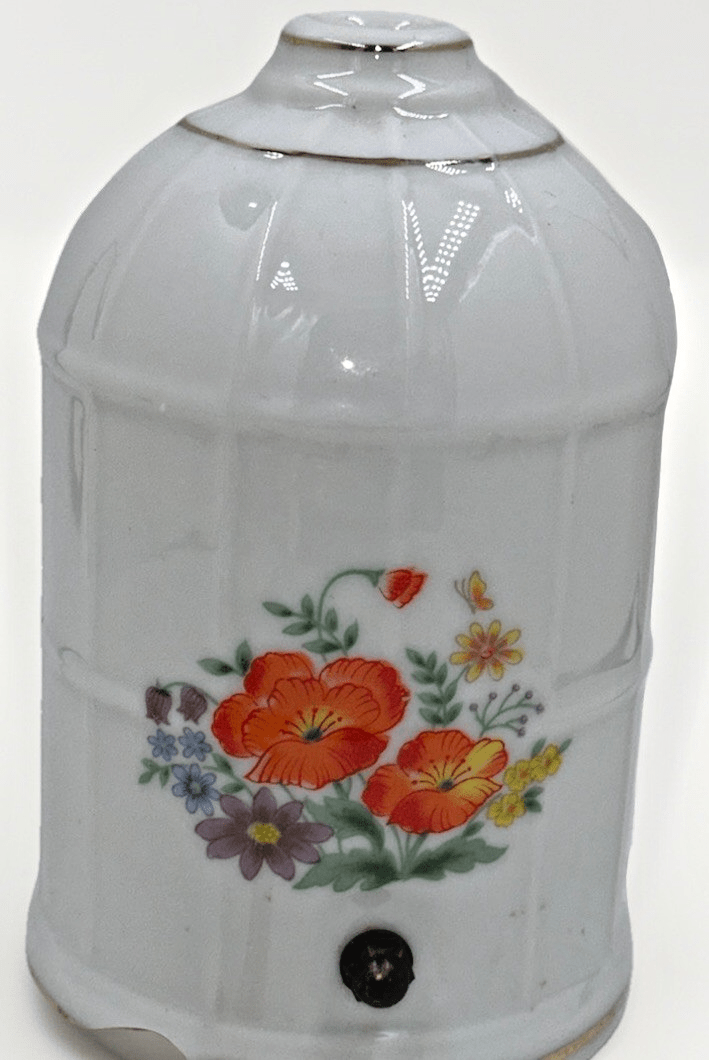 Porcelain Perfume Diffuser Night Lamp Light Dome Colorful Orange Poppy Bouquet - AntiquesEtceteraPorcelain Perfume Diffuser Night Lamp Light Dome Colorful Orange Poppy BouquetUnbrandedAntiquesEtcetera