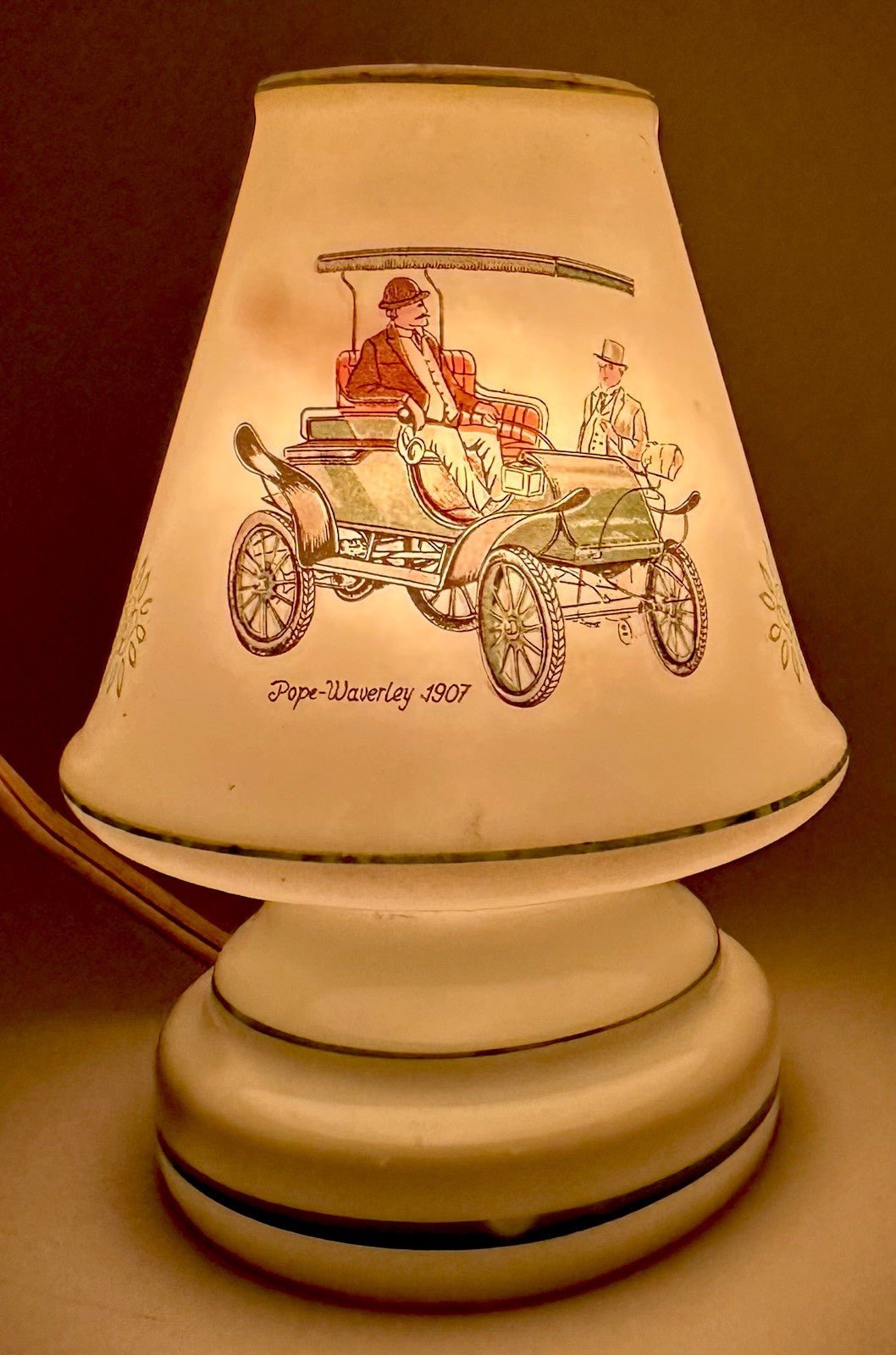 Porcelain Perfume Diffuser Night Lamp Light with 1907 Pope - Waverly Antique Car - AntiquesEtceteraPorcelain Perfume Diffuser Night Lamp Light with 1907 Pope - Waverly Antique CarUnbrandedAntiquesEtcetera