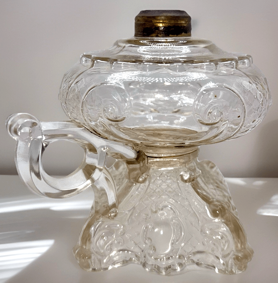Princess Feather Footed Hand Oil Lamp Kerosene Unusual Variation of Handle THURO - AntiquesEtceteraPrincess Feather Footed Hand Oil Lamp Kerosene Unusual Variation of Handle THUROAntiqueAntiquesEtcetera