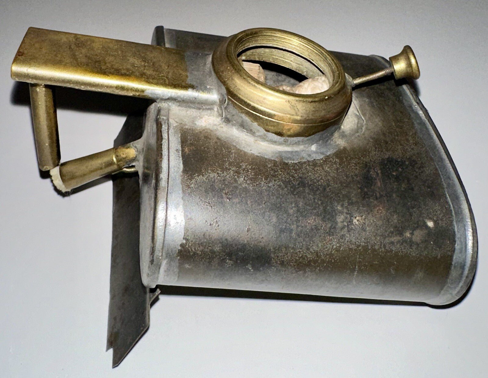 Rare Antique Canteen Form Whale Oil Kerosene Lamp w/ Dual Burners & Extinguisher - AntiquesEtceteraRare Antique Canteen Form Whale Oil Kerosene Lamp w/ Dual Burners & ExtinguisherAntiqueAntiquesEtcetera
