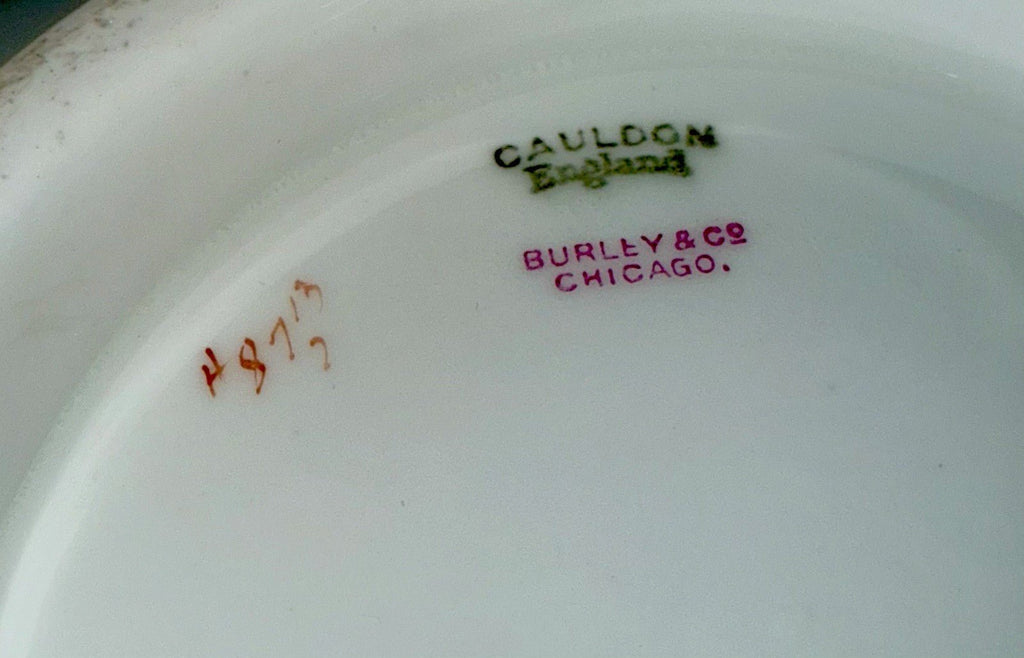 Royal Cauldon H8713 Porcelain Serving Bowl & Gravy Boat Greek Key Gold No Lids - AntiquesEtceteraRoyal Cauldon H8713 Porcelain Serving Bowl & Gravy Boat Greek Key Gold No LidsRoyal CauldonAntiquesEtcetera