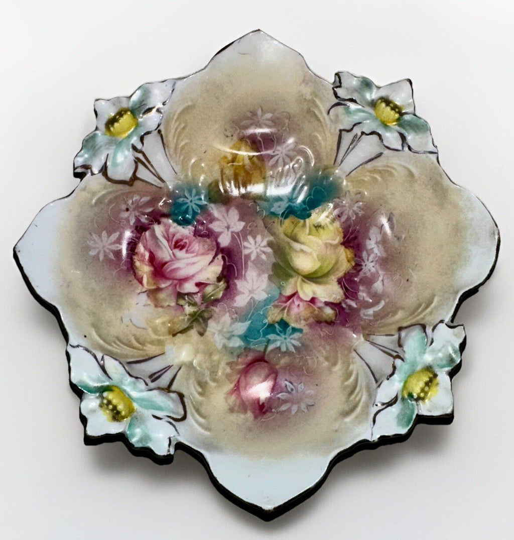 Royal Frankfort 3 - Footed Bowl Pin & Yellow Rose Motif Delicate Porcelain Germany - AntiquesEtceteraRoyal Frankfort 3 - Footed Bowl Pin & Yellow Rose Motif Delicate Porcelain GermanyRoyal FrankfortAntiquesEtcetera