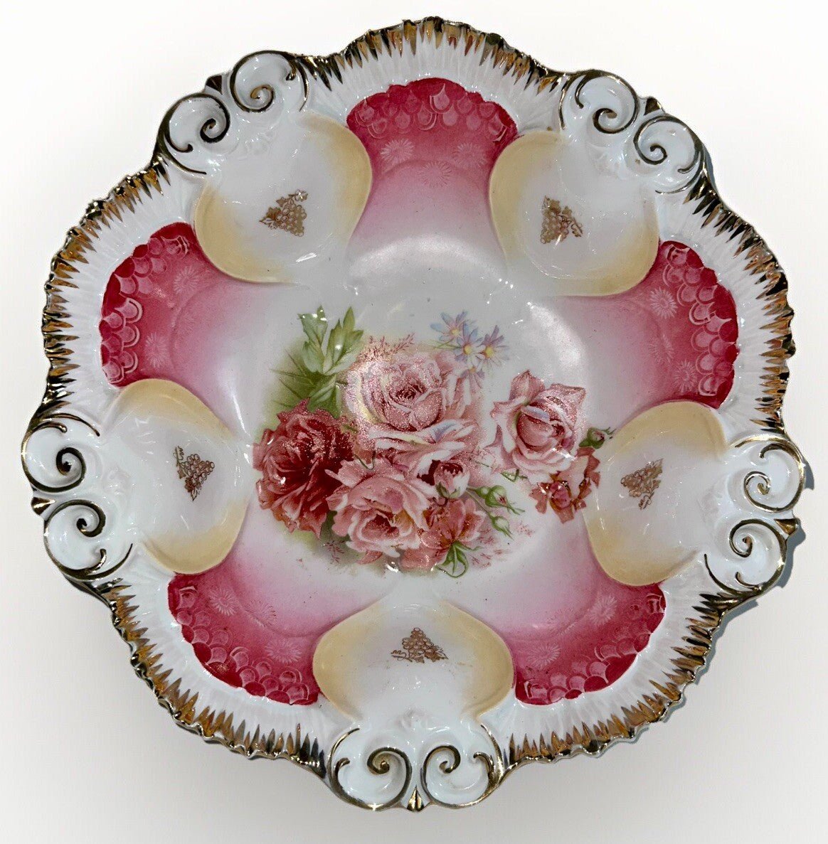 RS Prussia Serving Bowl Lush Pink Roses Gold Gilt Grape Bunches Transfer 10 5/8" - AntiquesEtceteraRS Prussia Serving Bowl Lush Pink Roses Gold Gilt Grape Bunches Transfer 10 5/8"RS PrussiaAntiquesEtcetera