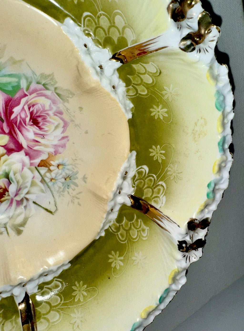RS Prussia Serving Bowl Lush Pink & Yellow Roses Stepped Form 10 3/4" Mold 201 - AntiquesEtceteraRS Prussia Serving Bowl Lush Pink & Yellow Roses Stepped Form 10 3/4" Mold 201RS PrussiaAntiquesEtcetera