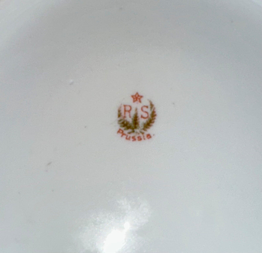 RS Prussia Serving Bowl Scalloped Rim Rose & Hyacinth Bouquet 10 7/8" Antique - AntiquesEtceteraRS Prussia Serving Bowl Scalloped Rim Rose & Hyacinth Bouquet 10 7/8" AntiqueRS PrussiaAntiquesEtcetera