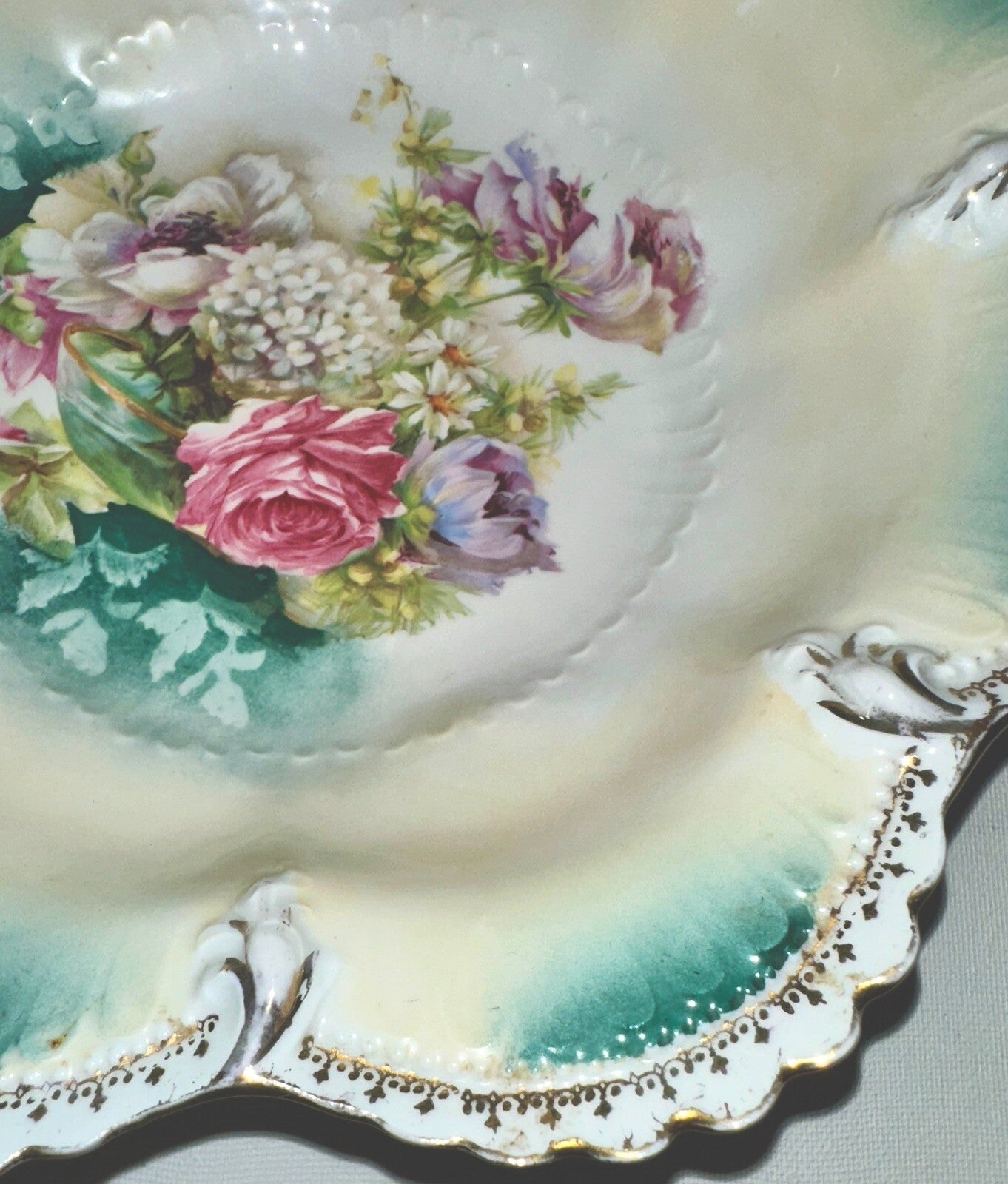 RS Prussia Serving Bowl Scalloped Rim Rose & Hyacinth Bouquet 10 7/8" Antique - AntiquesEtceteraRS Prussia Serving Bowl Scalloped Rim Rose & Hyacinth Bouquet 10 7/8" AntiqueRS PrussiaAntiquesEtcetera