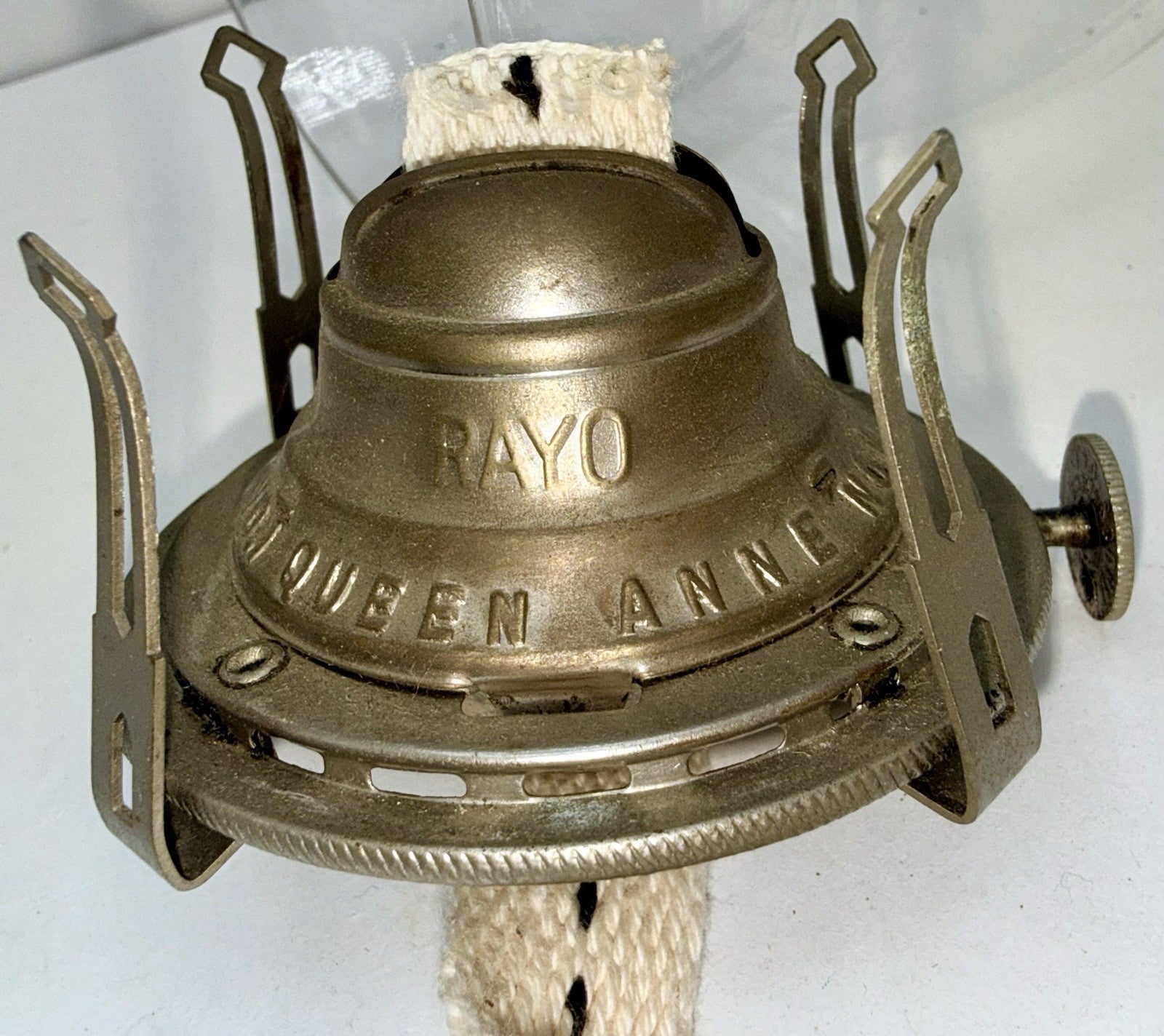 Scovill RAYO No. 1 Kerosene Oil Lamp Burner Queen Anne Wick & Pearl Top Chimney - AntiquesEtceteraScovill RAYO No. 1 Kerosene Oil Lamp Burner Queen Anne Wick & Pearl Top ChimneyAntiquesEtceteraAntiquesEtcetera