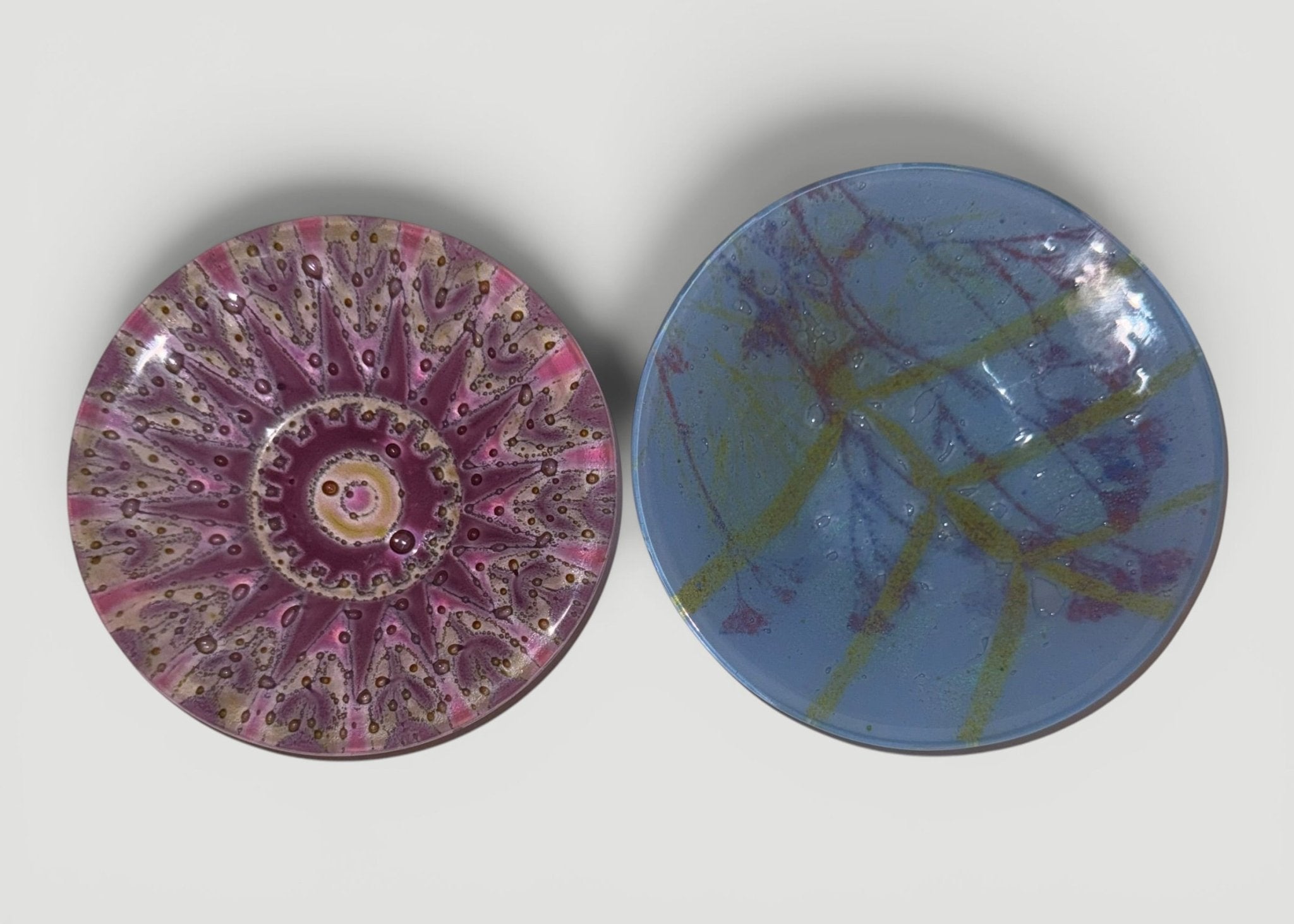 Set of 2 Higgins Fused Art Glass Trinket / Ring Dishes / Blue Dish is SignedAntiquesEtcetera