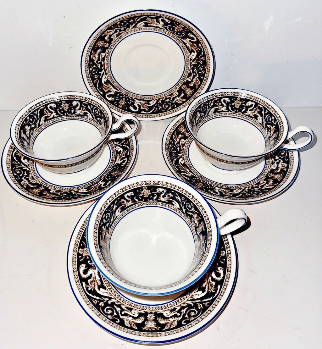 Set of 3 Wedgwood Florentine Bone China Tea Cups w/ 4 Saucers Griffin Bands Blue - AntiquesEtceteraSet of 3 Wedgwood Florentine Bone China Tea Cups w/ 4 Saucers Griffin Bands BlueWedgwoodAntiquesEtcetera