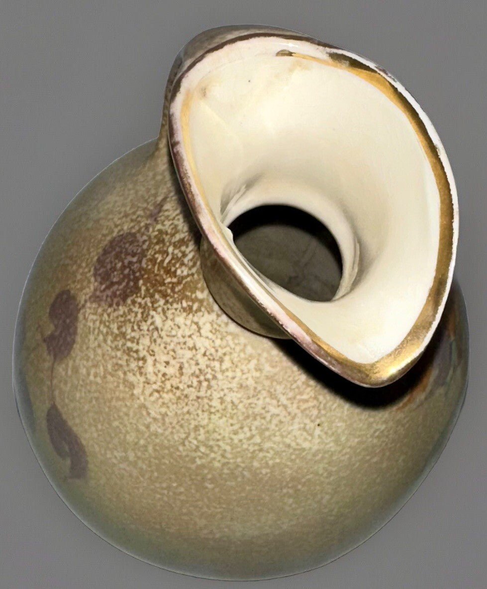 Stellmacher Turn Teplitz Amphora Ewer Pitcher Glorious Pink Roses with Gold Gilt - AntiquesEtceteraStellmacher Turn Teplitz Amphora Ewer Pitcher Glorious Pink Roses with Gold GiltAlfred Stellmacher Turn TeplitzAntiquesEtcetera