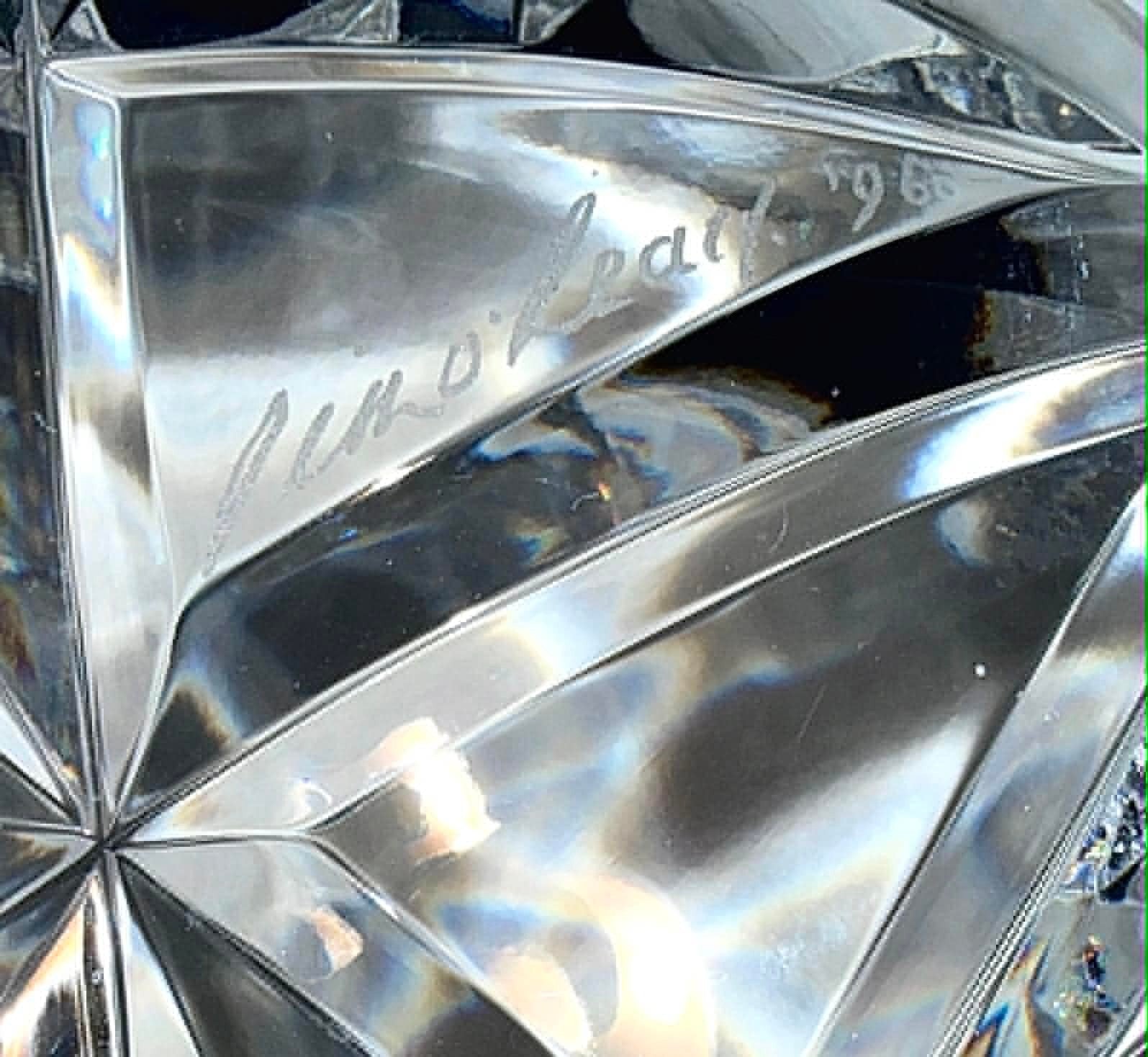 Stunning Waterford Crystal 10" Centerpiece Bowl with Tulip Garden Motif - AntiquesEtceteraStunning Waterford Crystal 10" Centerpiece Bowl with Tulip Garden MotifElegant GlassWaterfordAntiquesEtcetera
