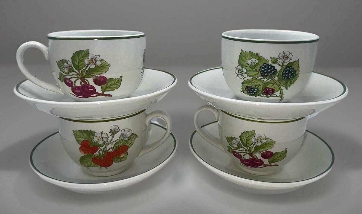 Tiffany & Co NY Fruit Staffordshire Garden Dessert Service for 4 Johnson Bros. - AntiquesEtceteraTiffany & Co NY Fruit Staffordshire Garden Dessert Service for 4 Johnson Bros.Tiffany & Co.AntiquesEtcetera