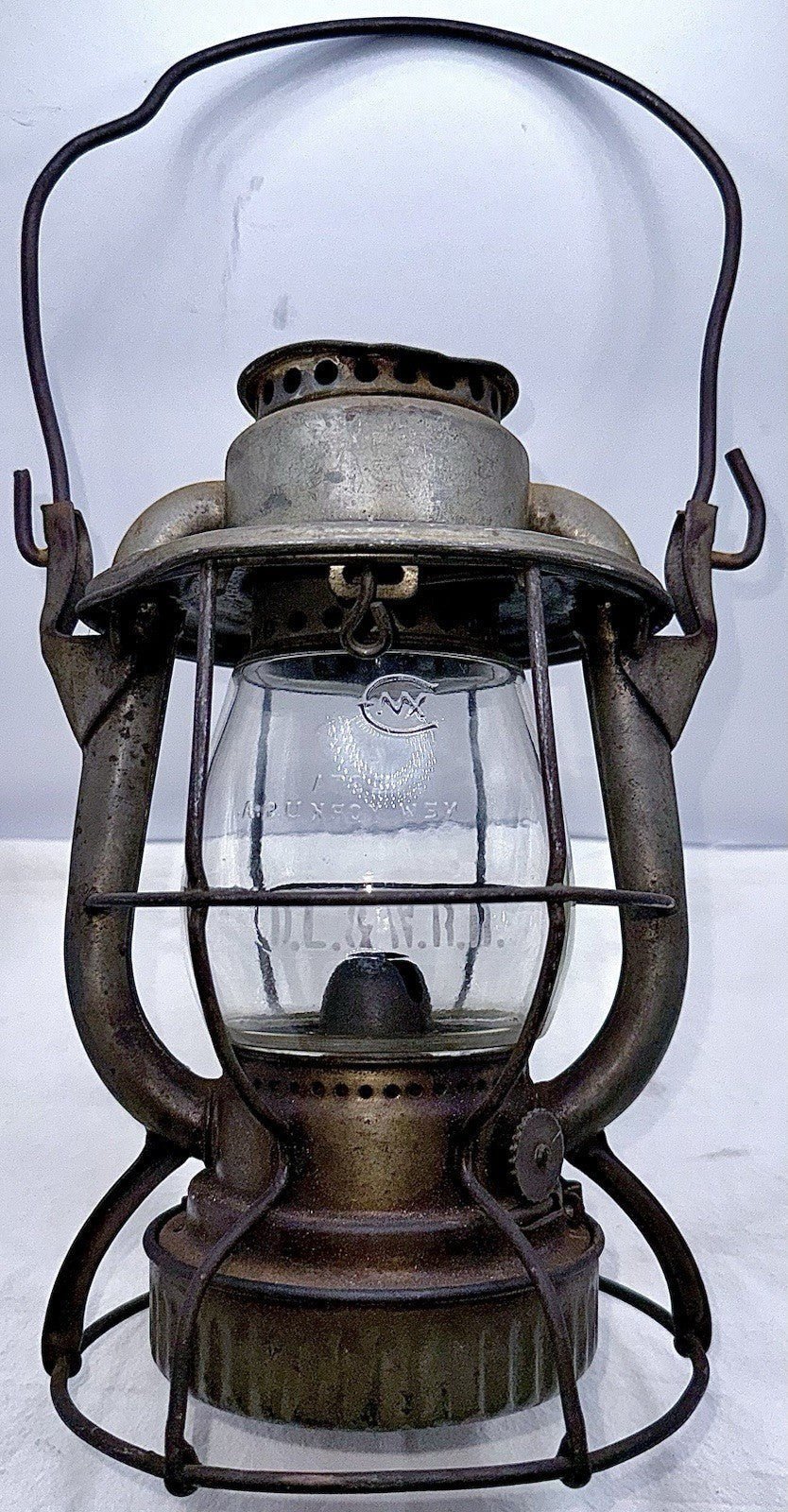 Vintage D.L. & W. Railroad Lantern Dietz Vestal NY Delaware Lackawanna & Western - AntiquesEtceteraVintage D.L. & W. Railroad Lantern Dietz Vestal NY Delaware Lackawanna & WesternDietzAntiquesEtcetera
