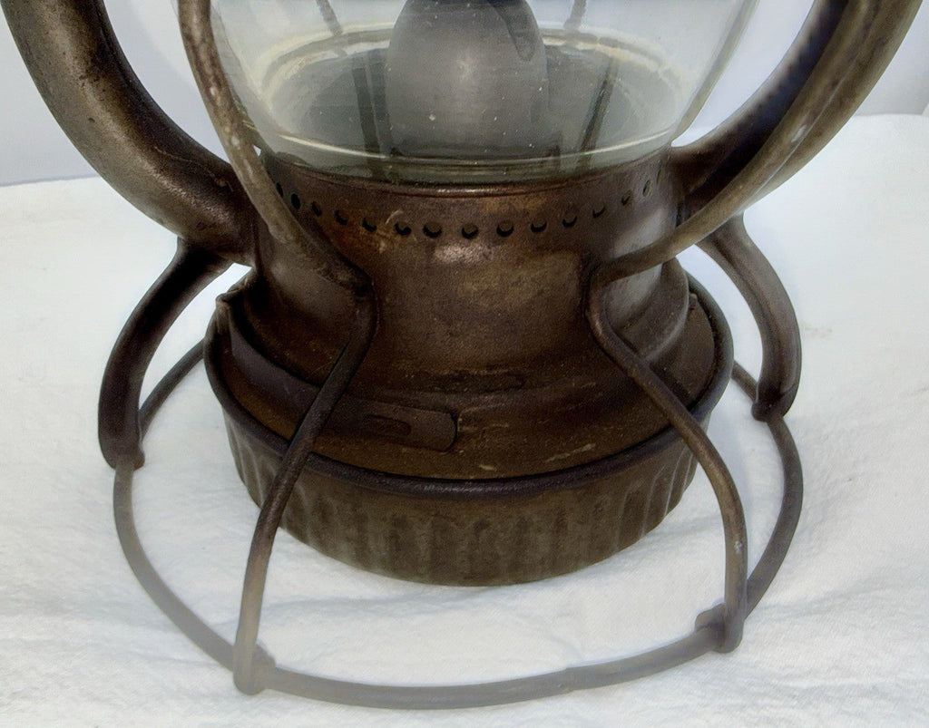 Vintage D.L. & W. Railroad Lantern Dietz Vestal NY Delaware Lackawanna & Western - AntiquesEtceteraVintage D.L. & W. Railroad Lantern Dietz Vestal NY Delaware Lackawanna & WesternDietzAntiquesEtcetera