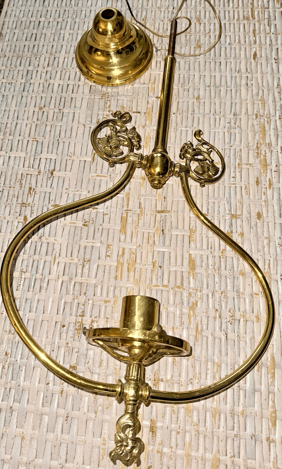 Vintage Repro. Hanging Gas Light Victorian Floral Motif w/ Canopy and 4" Fitter - AntiquesEtceteraVintage Repro. Hanging Gas Light Victorian Floral Motif w/ Canopy and 4" FitterAntiquesEtceteraAntiquesEtcetera
