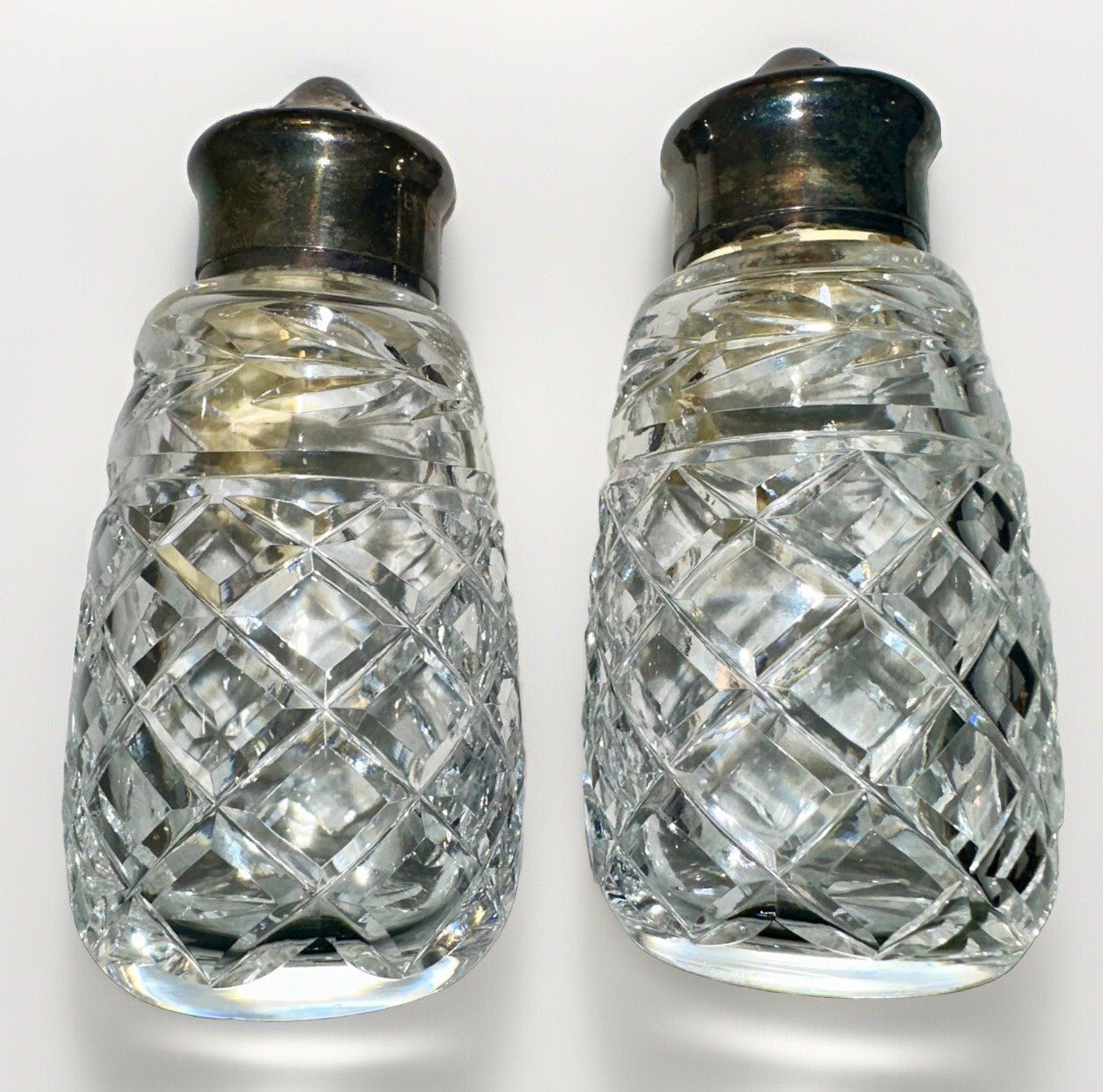 Waterford Crystal Glandore Salt & Pepper Shaker Set with EPNS Silver - Plated Lids - AntiquesEtceteraWaterford Crystal Glandore Salt & Pepper Shaker Set with EPNS Silver - Plated LidsWaterfordAntiquesEtcetera