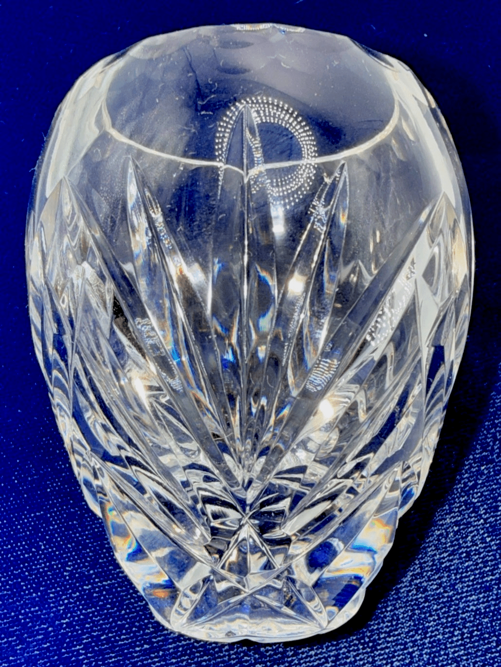 Waterford Crystal Lismore Essence Ice Bucket Blown Heavy Elegant Glass 7.75x6.5 - AntiquesEtceteraWaterford Crystal Lismore Essence Ice Bucket Blown Heavy Elegant Glass 7.75x6.5WaterfordAntiquesEtcetera