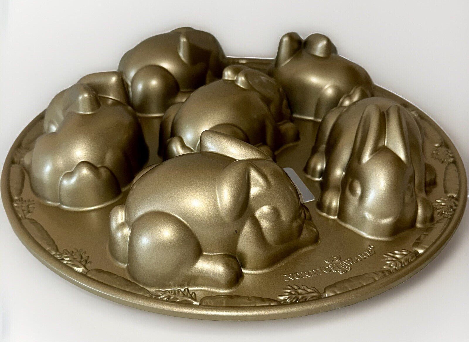Williams Sonoma Easter Bunny & Carrots Cakelet Cake Pan Nordic Ware Goldtouch - AntiquesEtceteraWilliams Sonoma Easter Bunny & Carrots Cakelet Cake Pan Nordic Ware GoldtouchNordic WareAntiquesEtcetera