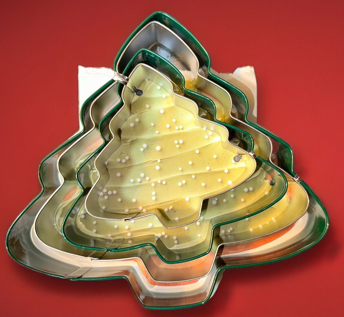 Wilton Christmas Cookie Cutters 14 Total with Gingerbread Men and Holiday Trees - AntiquesEtceteraWilton Christmas Cookie Cutters 14 Total with Gingerbread Men and Holiday TreesWiltonAntiquesEtcetera